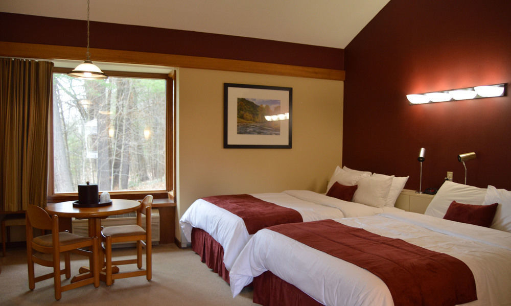 The Inn At Crumpin-Fox Bernardston ภายนอก รูปภาพ